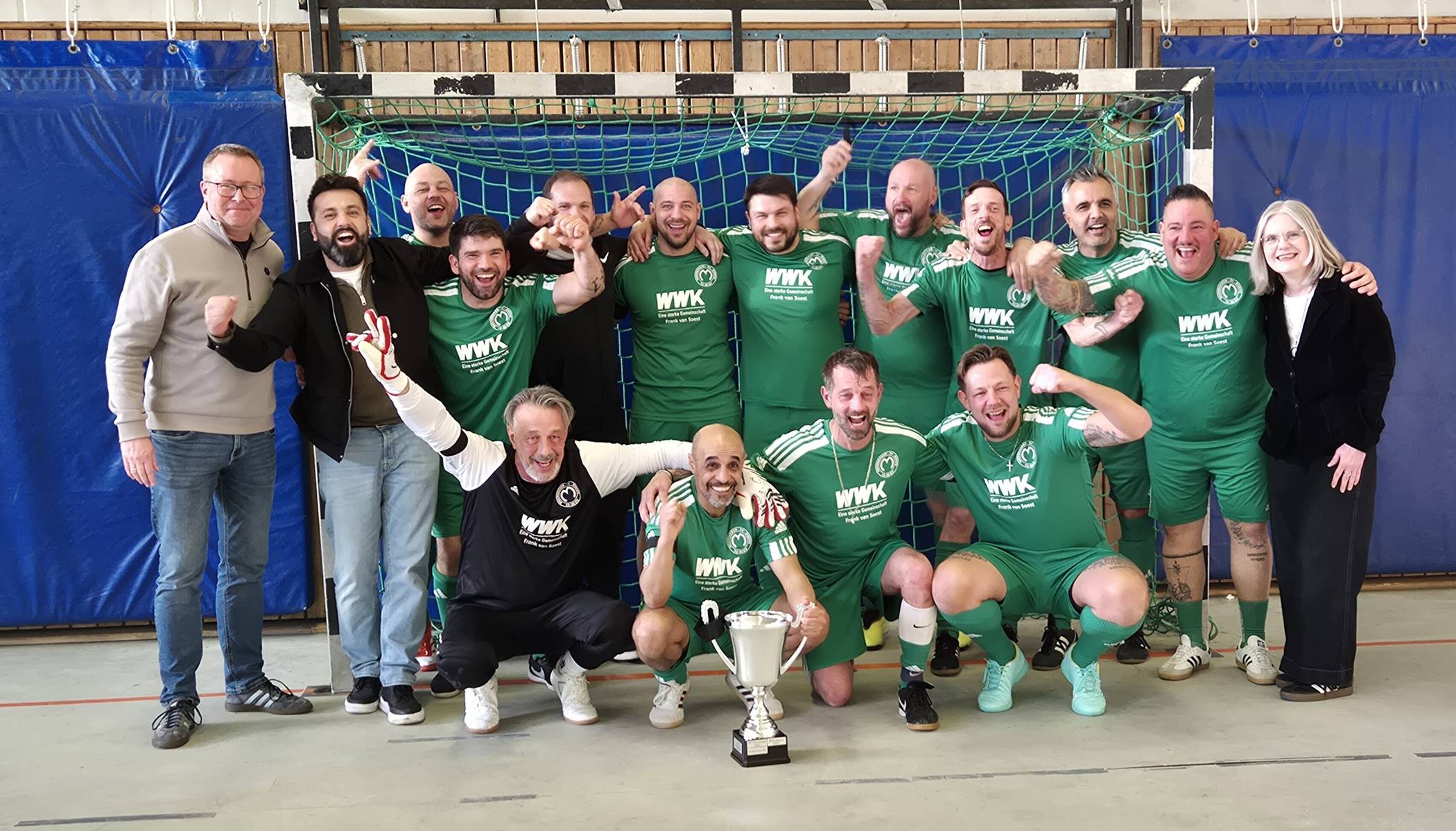 MSV Moers gewann souverän mit 3:0 gegen den SV Schwafheim und sicherte sich damit den Stadtpokal.