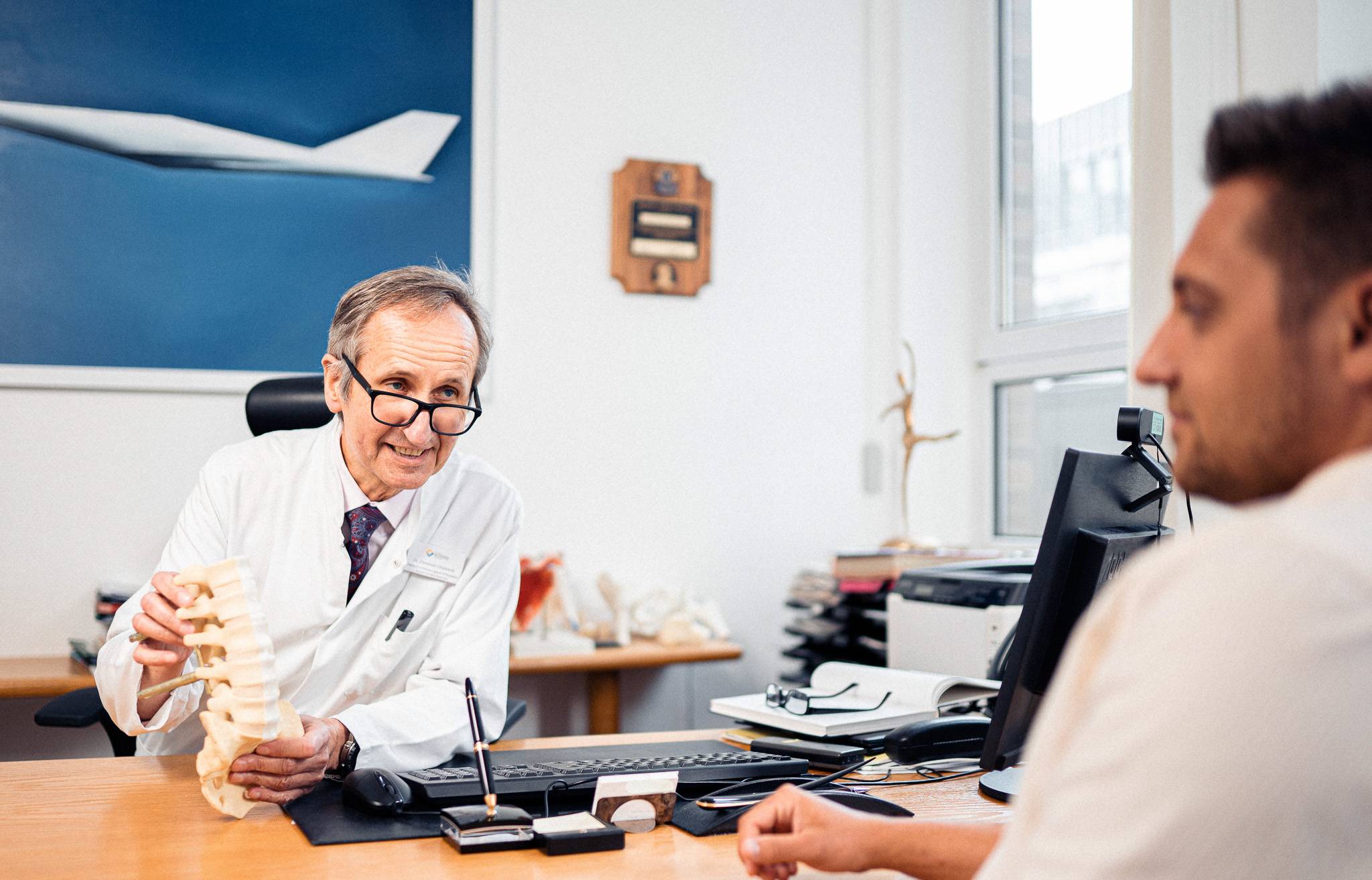 Chefarzt Dr. Christoph Chylarecki verabschiedet sich nach mehr als 20 Jahren Bethanien in einen neuen Lebensabschnitt. 