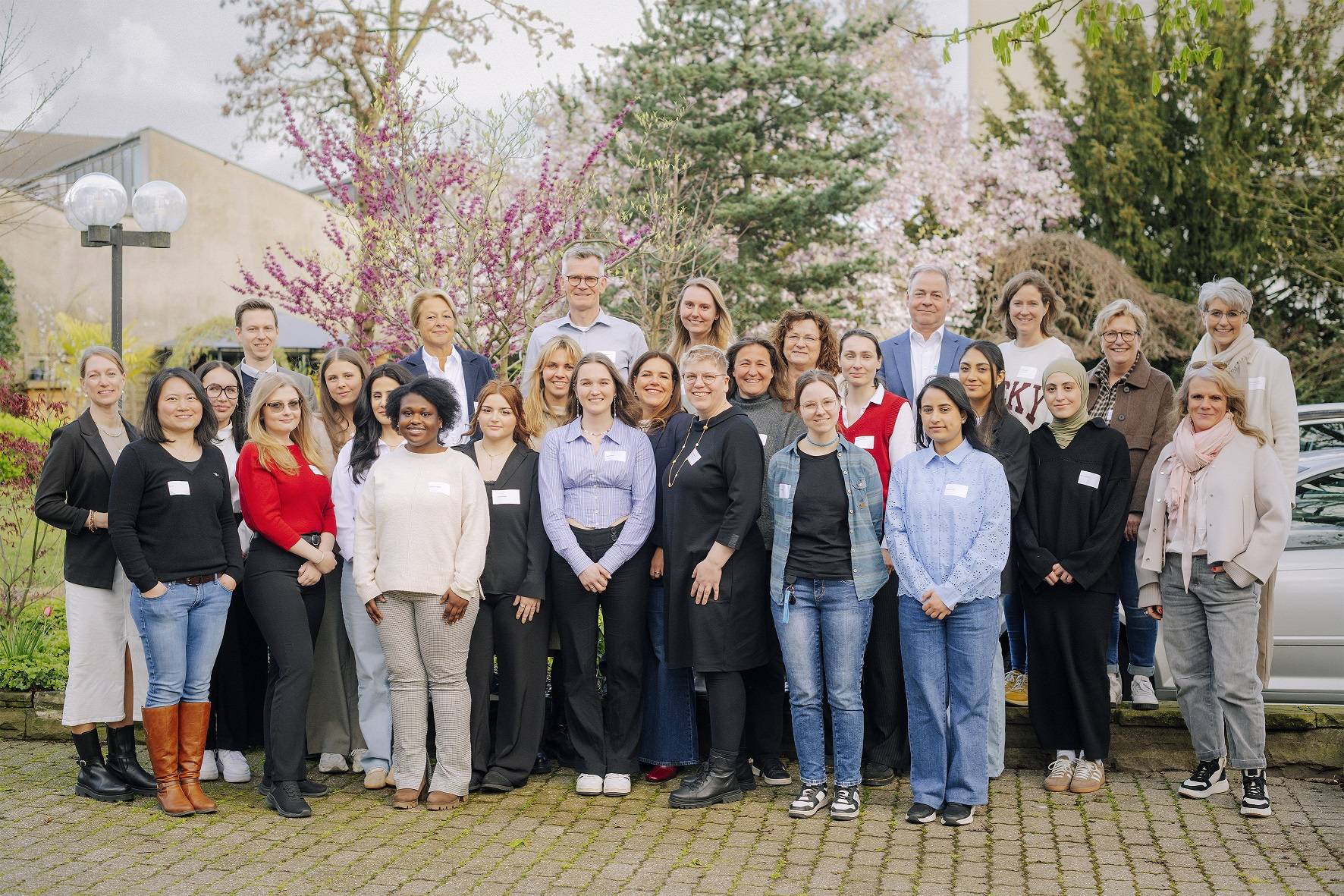 Ein Gruppenfoto der Teilnehmenden des Mentoring-Programms.   