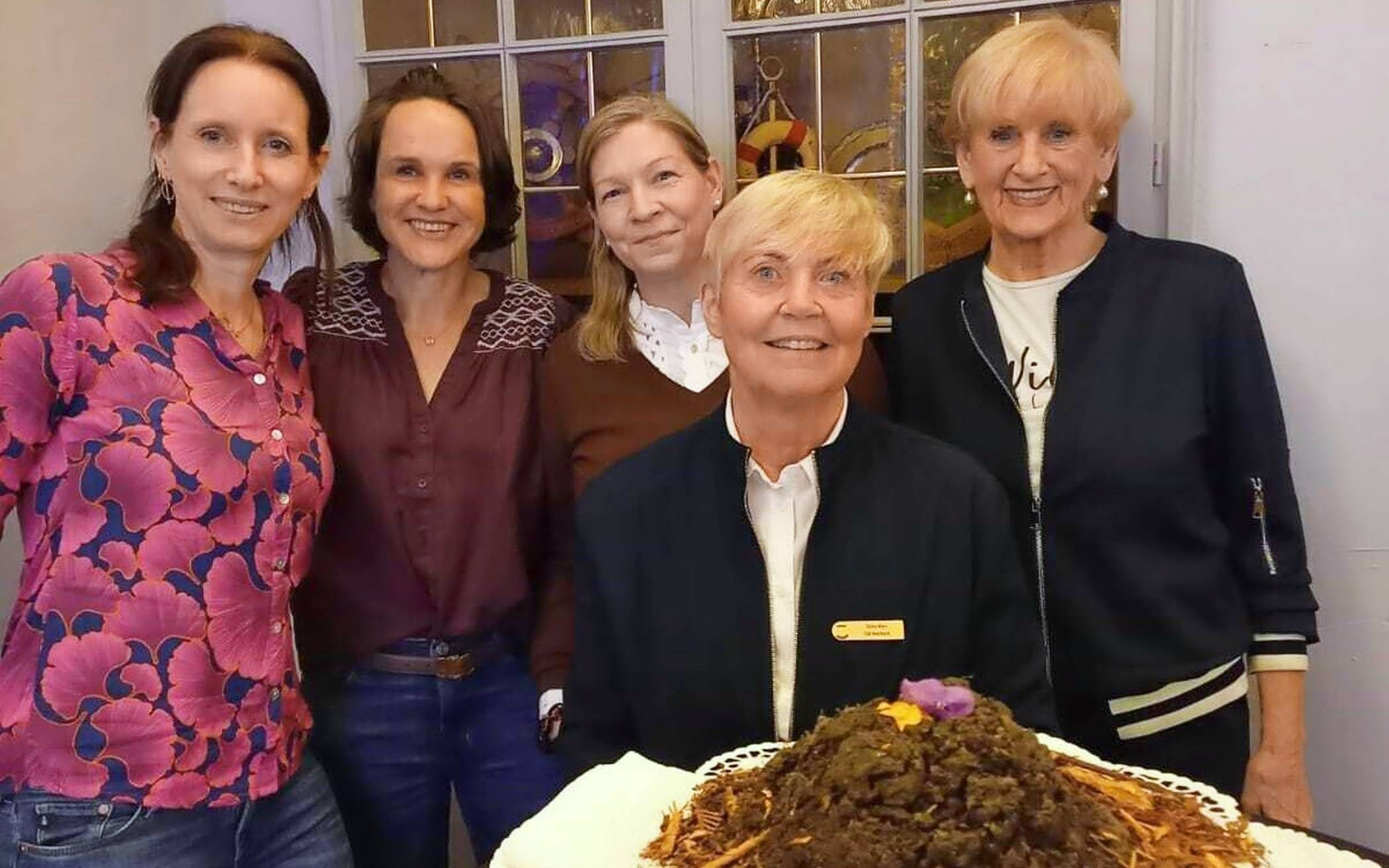 Beim Infoabend (v.l.): Jana Schütt, Dr.