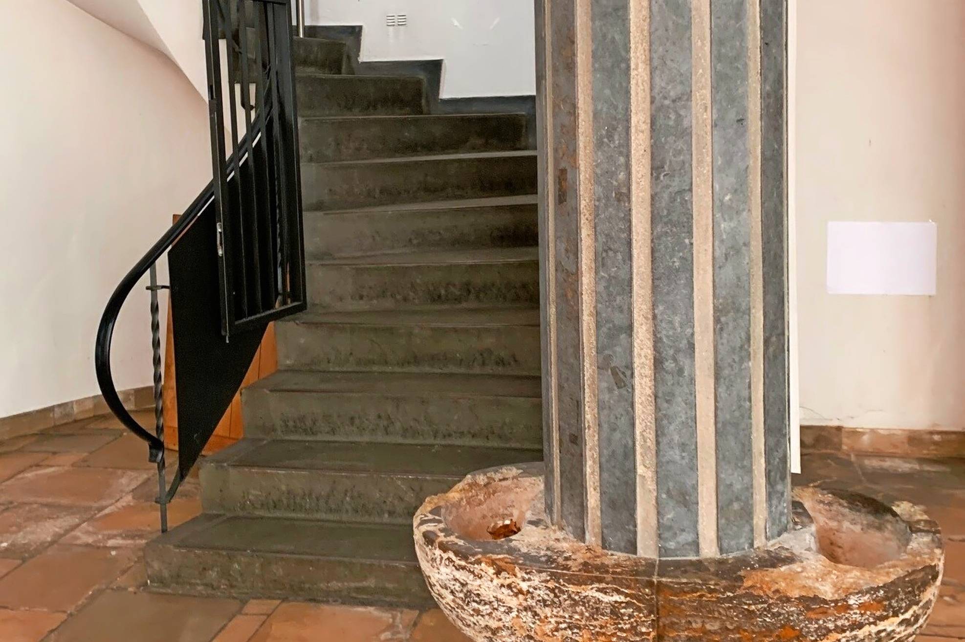  Noch vorhandene historische Elemente bleiben erhalten. 