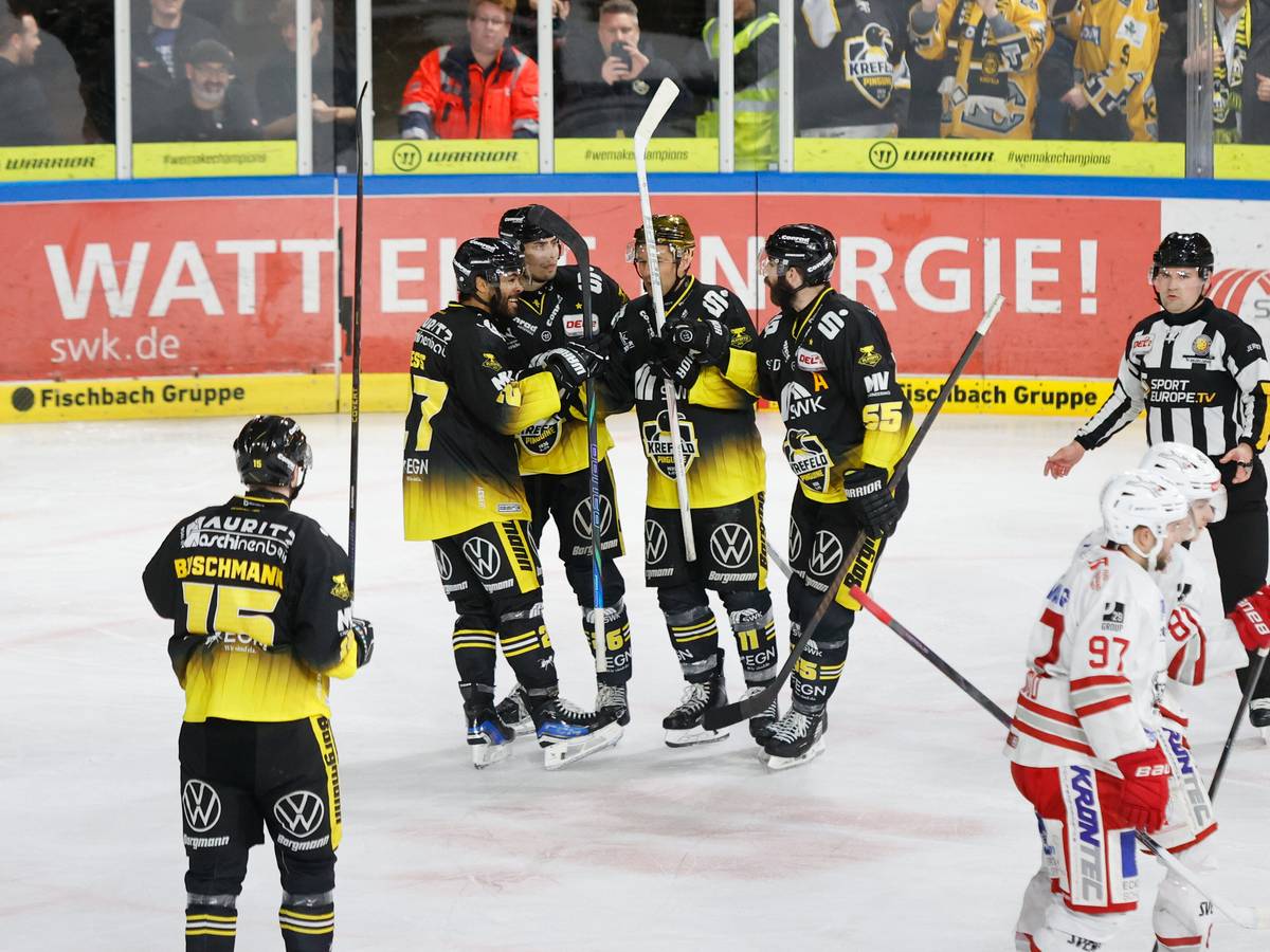 Erster Halbfinalsieg der Pinguine gegen Eisbären