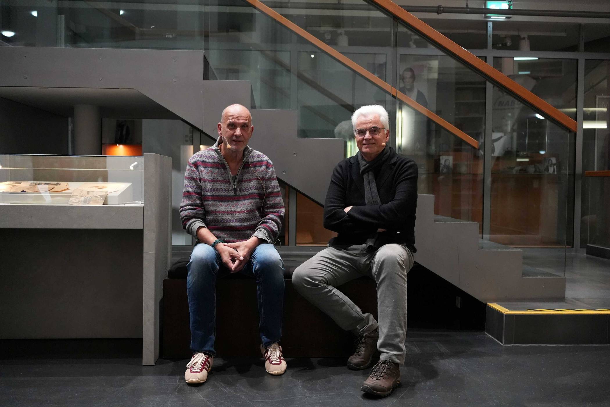  Buchhändler Dirk Strehl und Klaus Nottmeyer, Vogelkundler der Biologischen Station Ravensberg laden zu dem Abend rund um den Vogel des Jahres ein. 