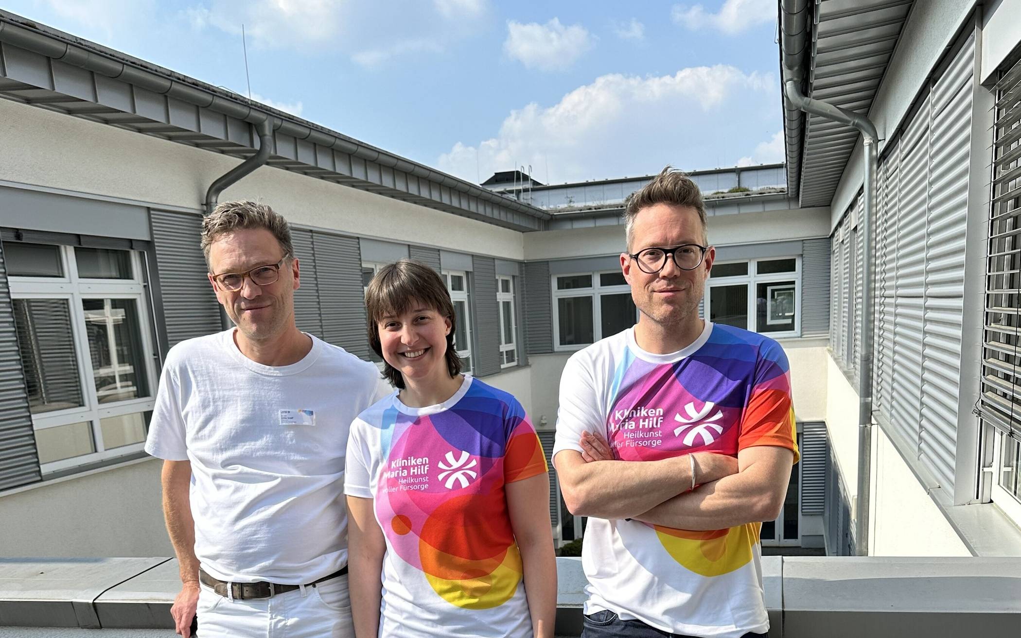 Wollen fit machen gegen den Schlaganfall: Dr. med. Götz Greif, ärztlicher Leiter der Stroke Unit, Ricarda Rentzschke, Physician Assistant (PA), Prof. Dr. med. Philipp Albrecht, Chefarzt der Klinik für Neurologie. 