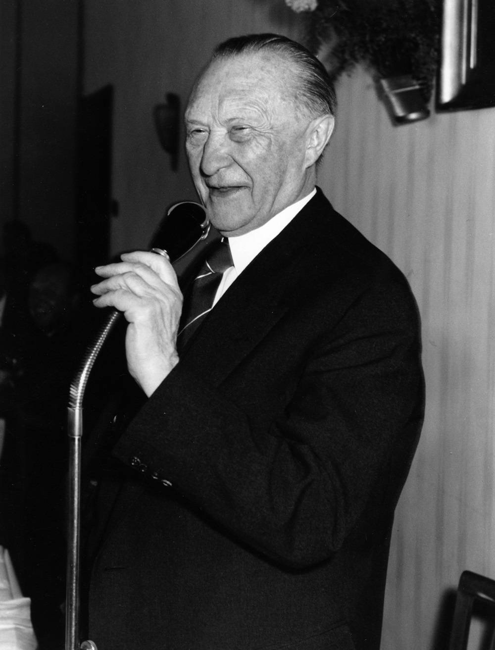  Steht im Mittelpunkt des Franz-Meyers-Forums anlässlich seines 150. Geburtstages: Konrad Adenauer. 