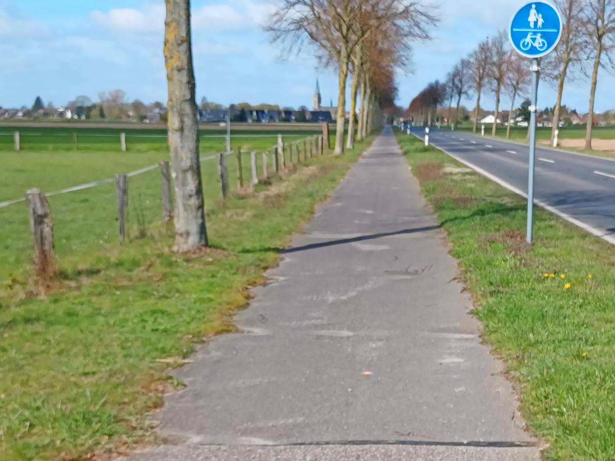 Radwegerneuerung ab Dienstag