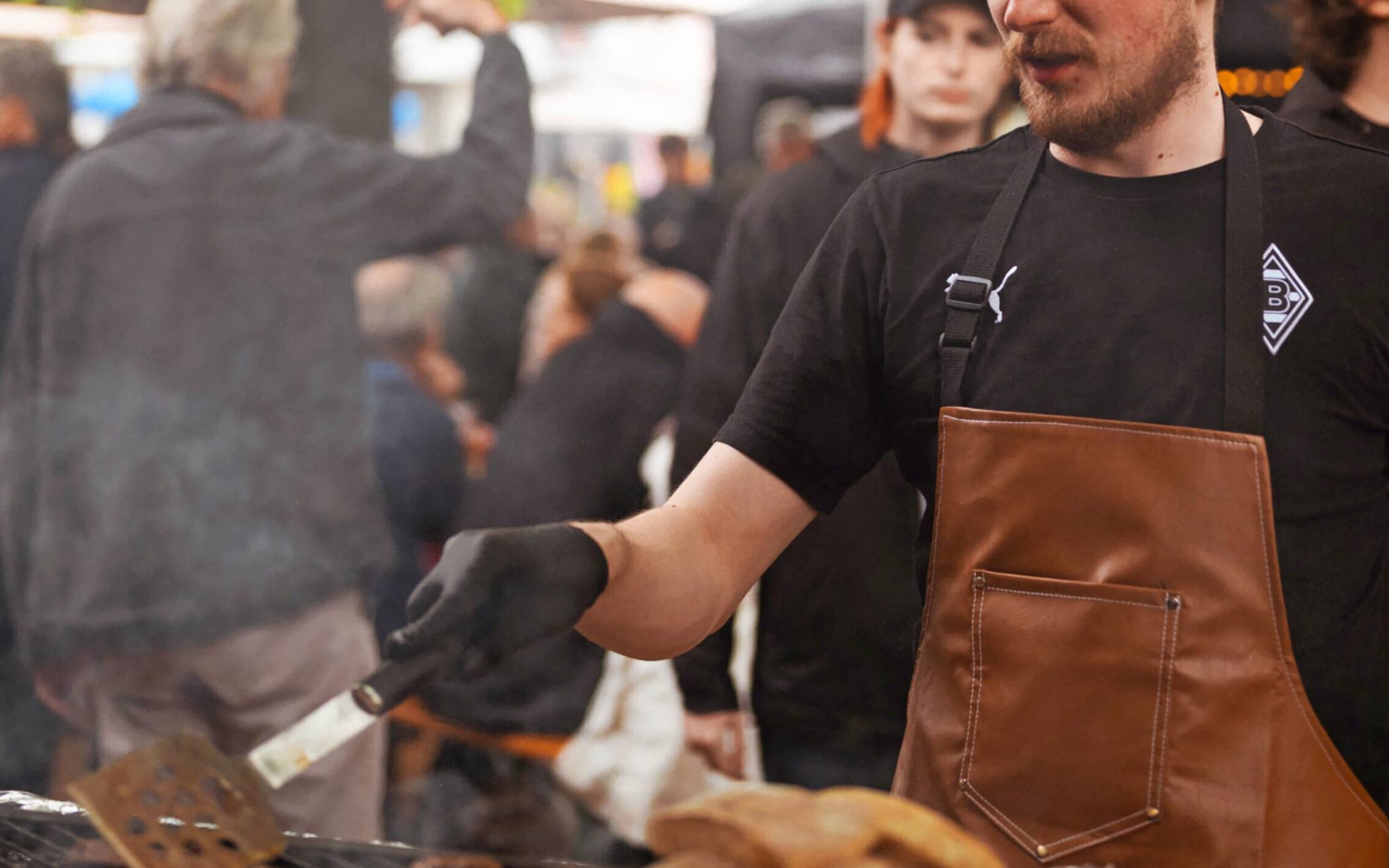  Beim Bike’n’BBQ geht es traditionell herzhaft zu – hier kommen Grill-Fans voll auf ihre Kosten.  