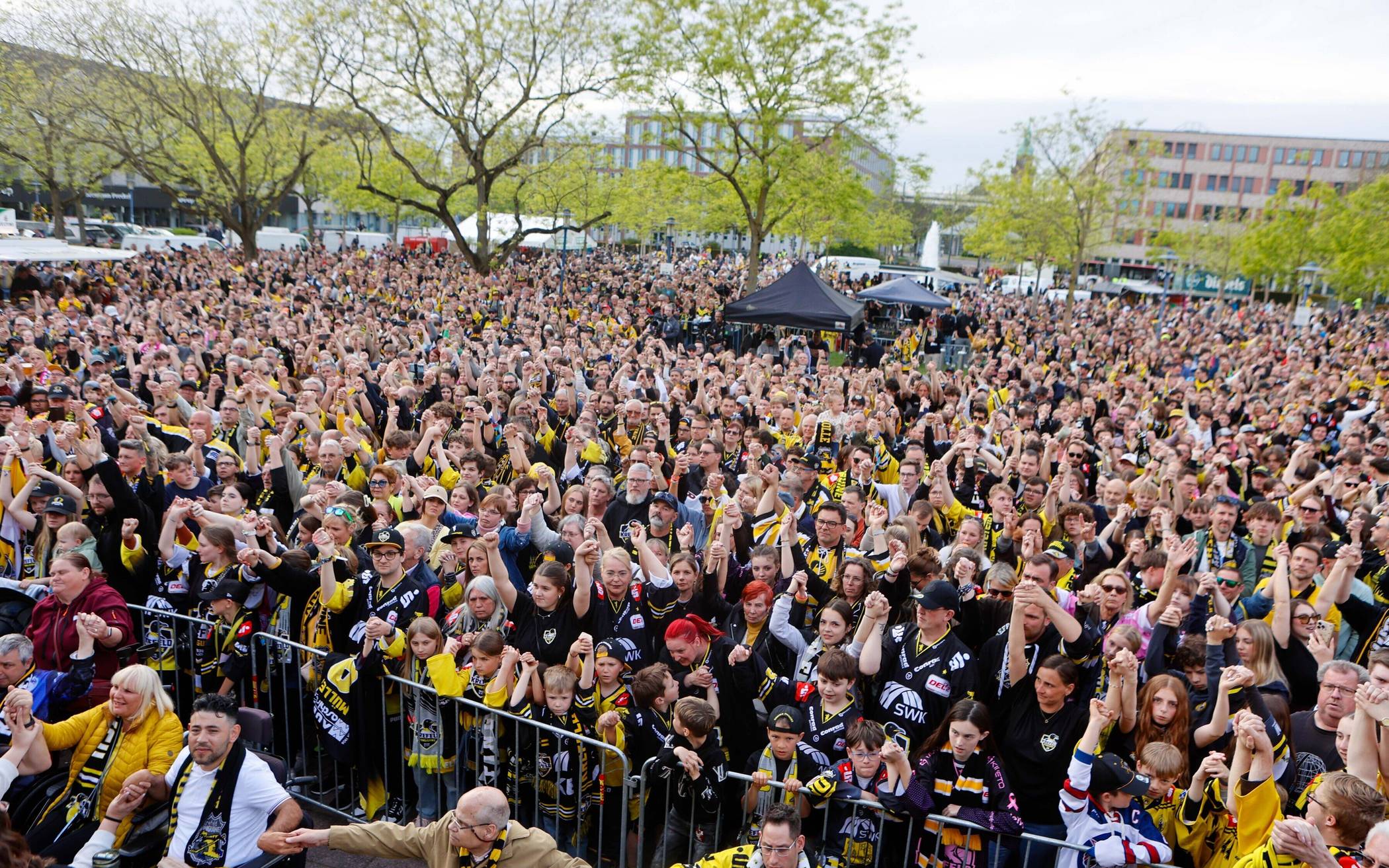 Die Meisterfeier der Pinguine
