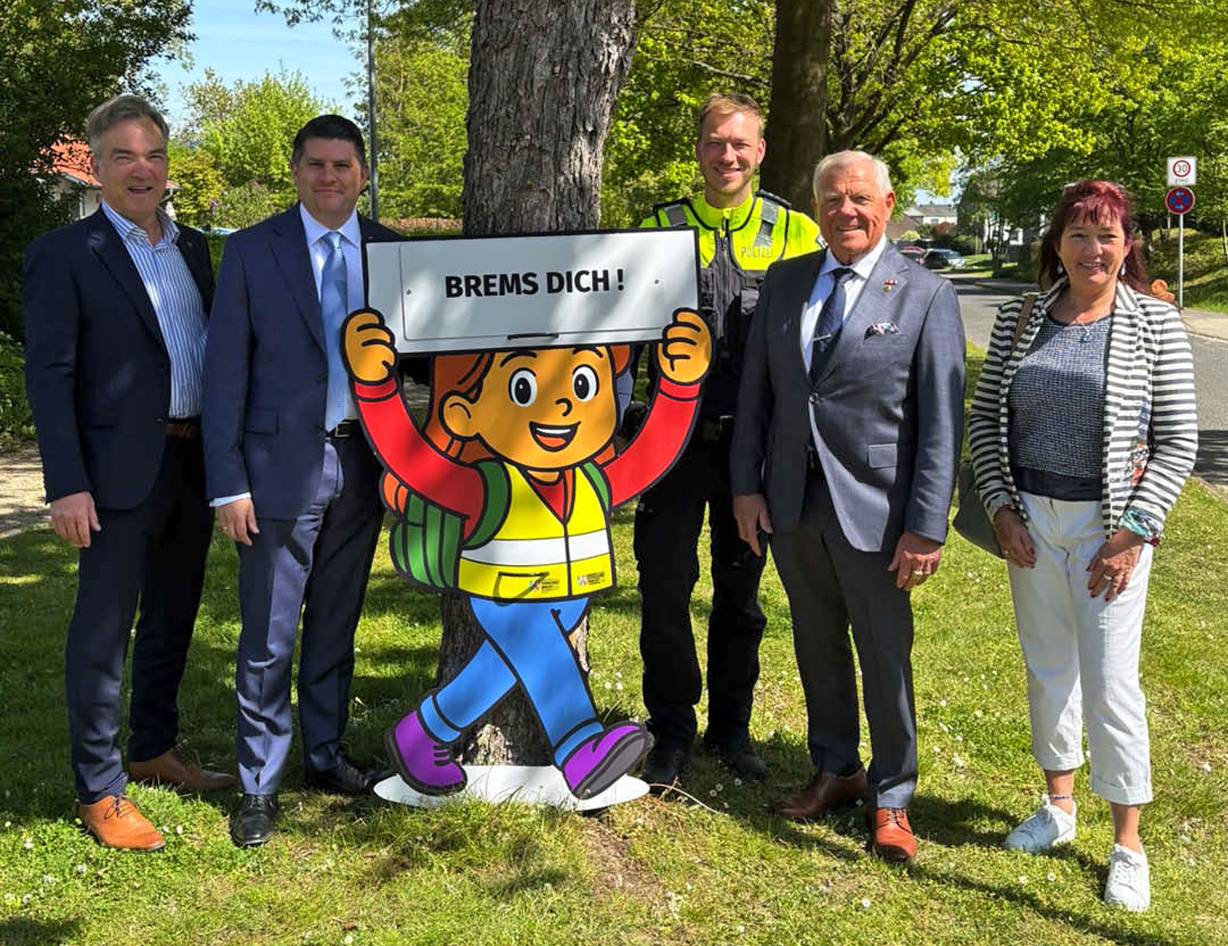 Neue Verkehrshelden im Polizeieinsatz