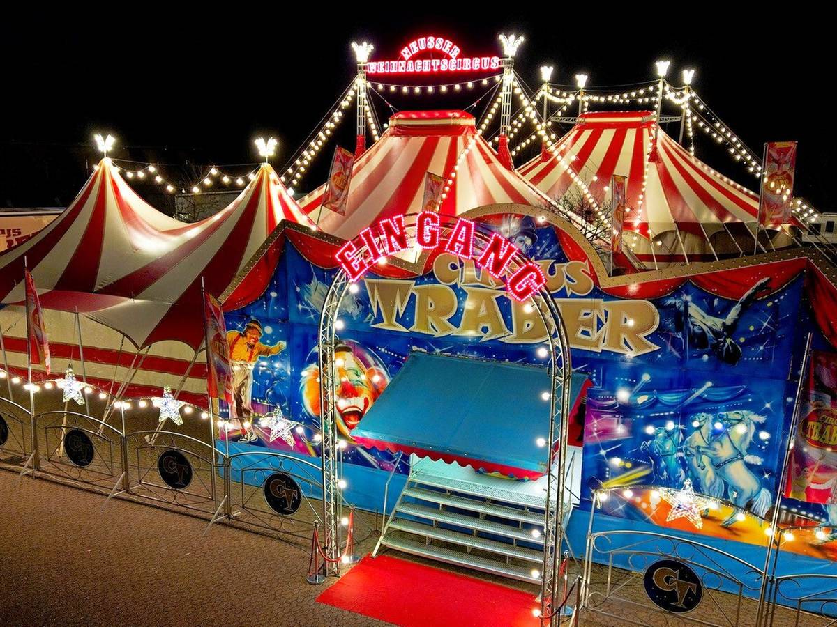 „Zirkus Zirkus“ auf dem Jahnplatz Schiefbahn