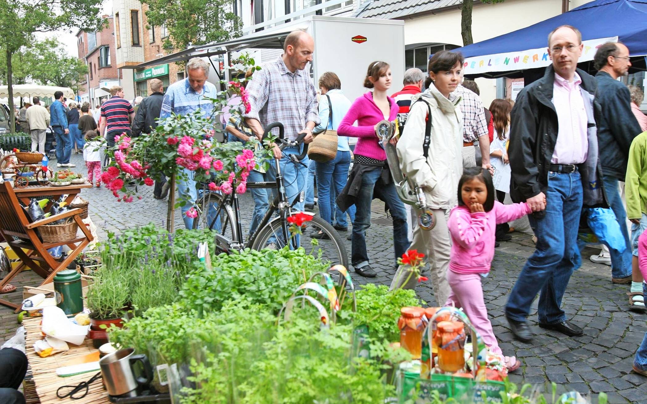 Den Ökomarkt wird es 2026 nicht in Lank-Latum geben. Es haben sich zu wenige Aussteller angemeldet. 