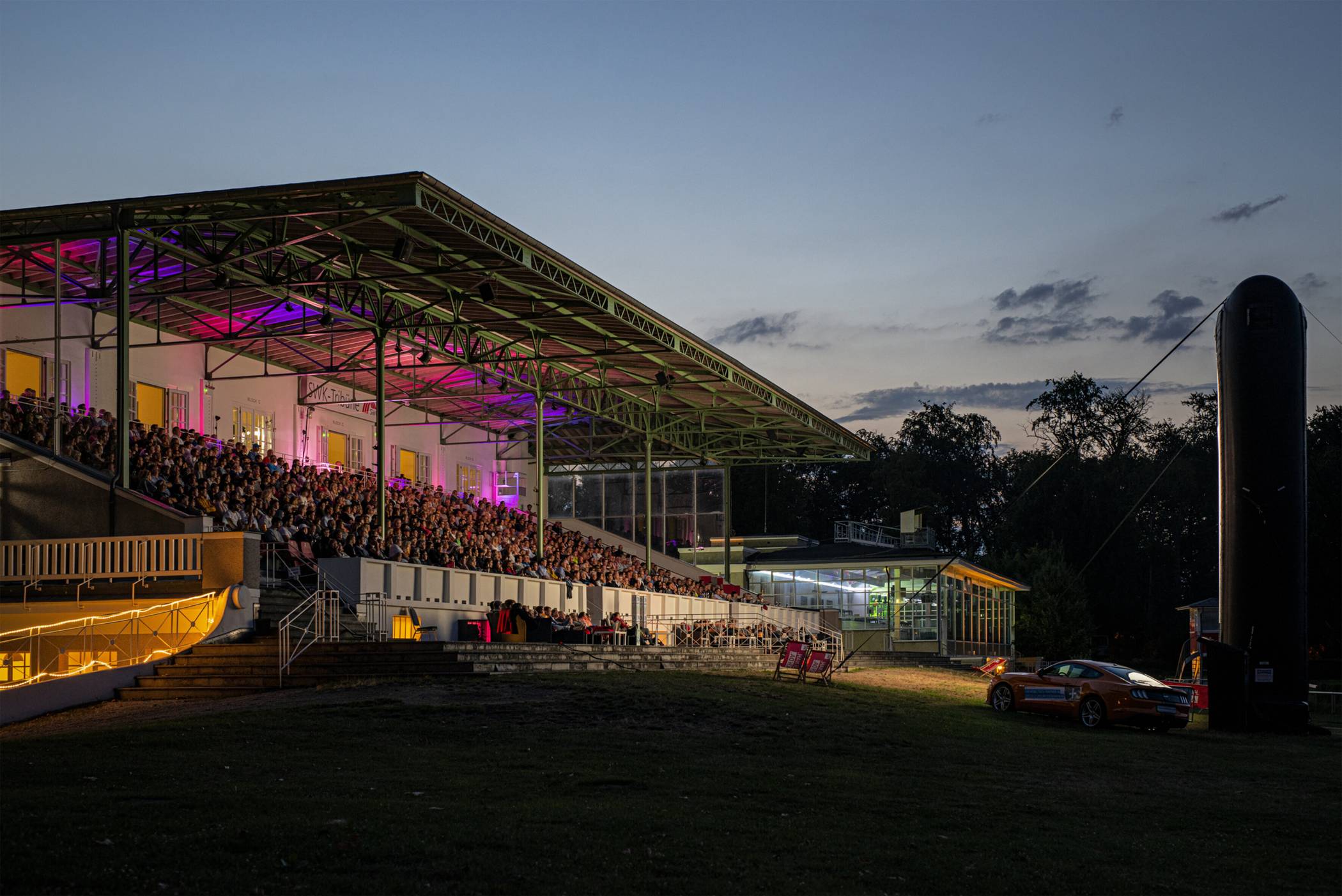 SWK Open Air Kino auf der Rennbahn Krefeld