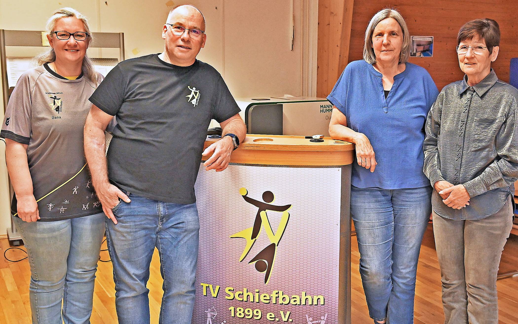 Der Vorstand des TV Schiefbahn Dana