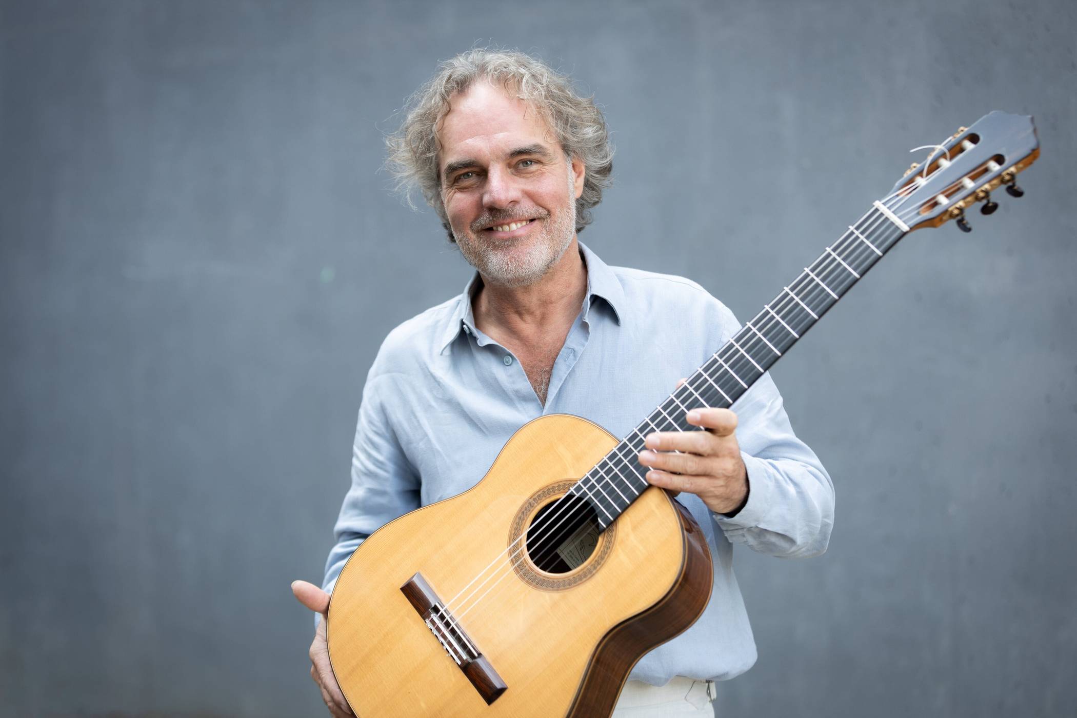 Gitarrist Falk Zenker kommt zu den Vespermusiken.