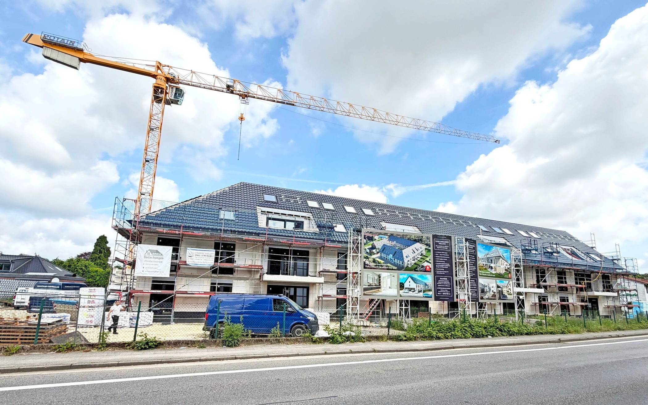  Die Bauarbeiten an den Parkterrassen laufen gut voran. Ende des Jahres können die Wohnungen hier bezogen werden.  
