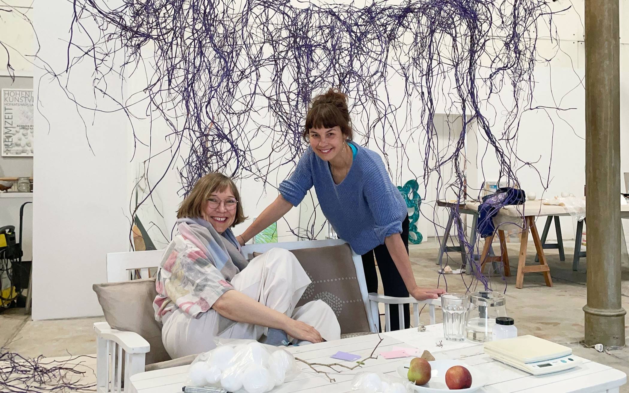  Die Ausstellung mit Hadin Schorn (l.) und Susanne Wurlitzer öffnet am 31. Mai.   