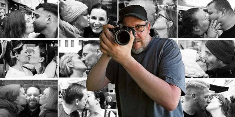  „KussJäger“ Martin Müllner hat schon über 36 000 küssende Menschen fotografiert. 