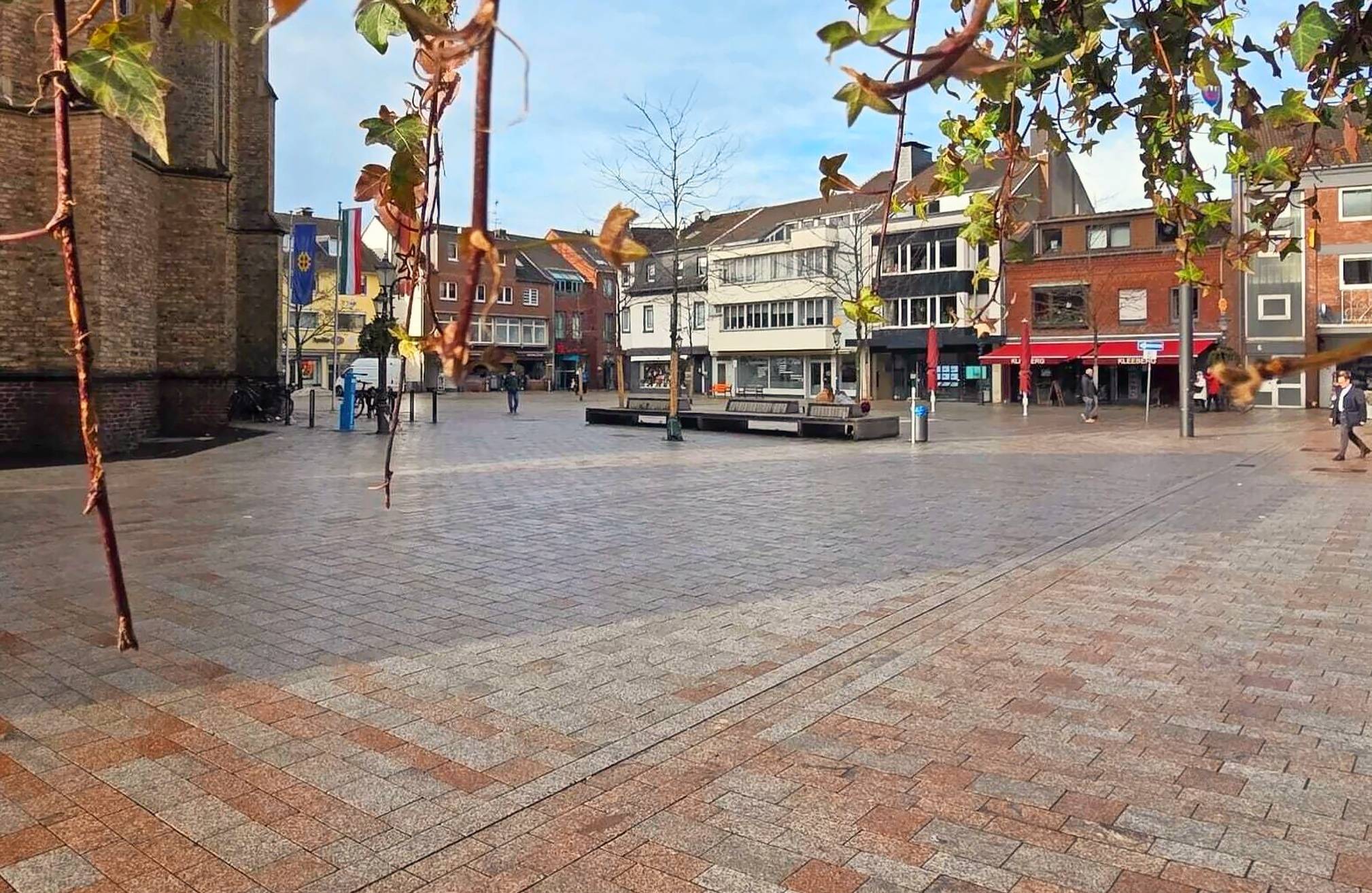  Der Markt in Willich.   
