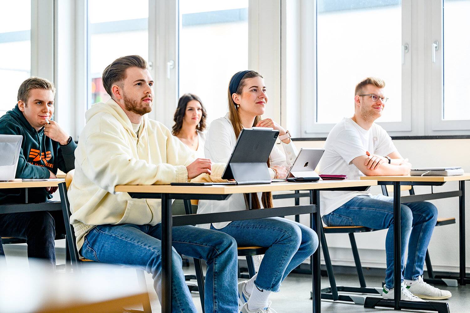 Der deutsch-französische Bachelorstudiengang „Internationales Marketing“ des Fachbereichs Wirtschaftswissenschaften der Hochschule Niederrhein wird auch in den kommenden vier Jahren durch die Deutsch-Französische Hochschule (DFH) gefördert.