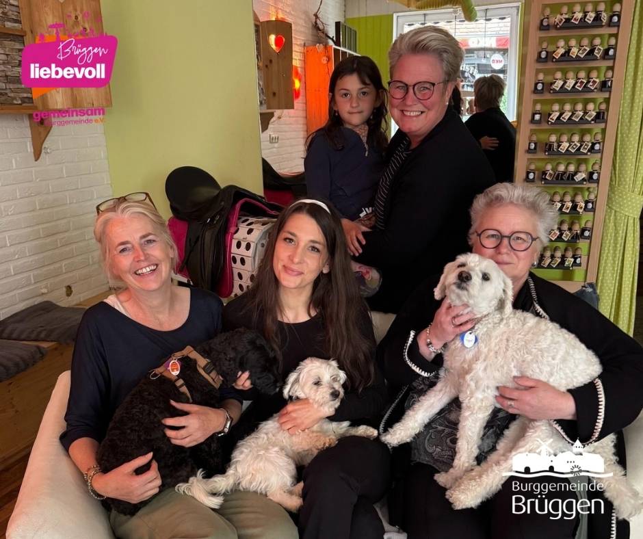  Die Organisation „Save the dog“ engagiert sich für Hunde in Not. 