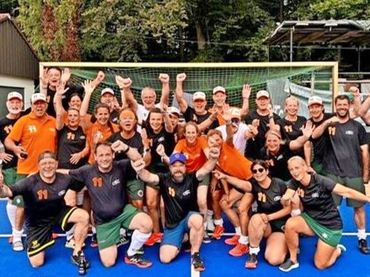 Spaß, Sport und gute Laune bei der Krefelder Elternhockey EM