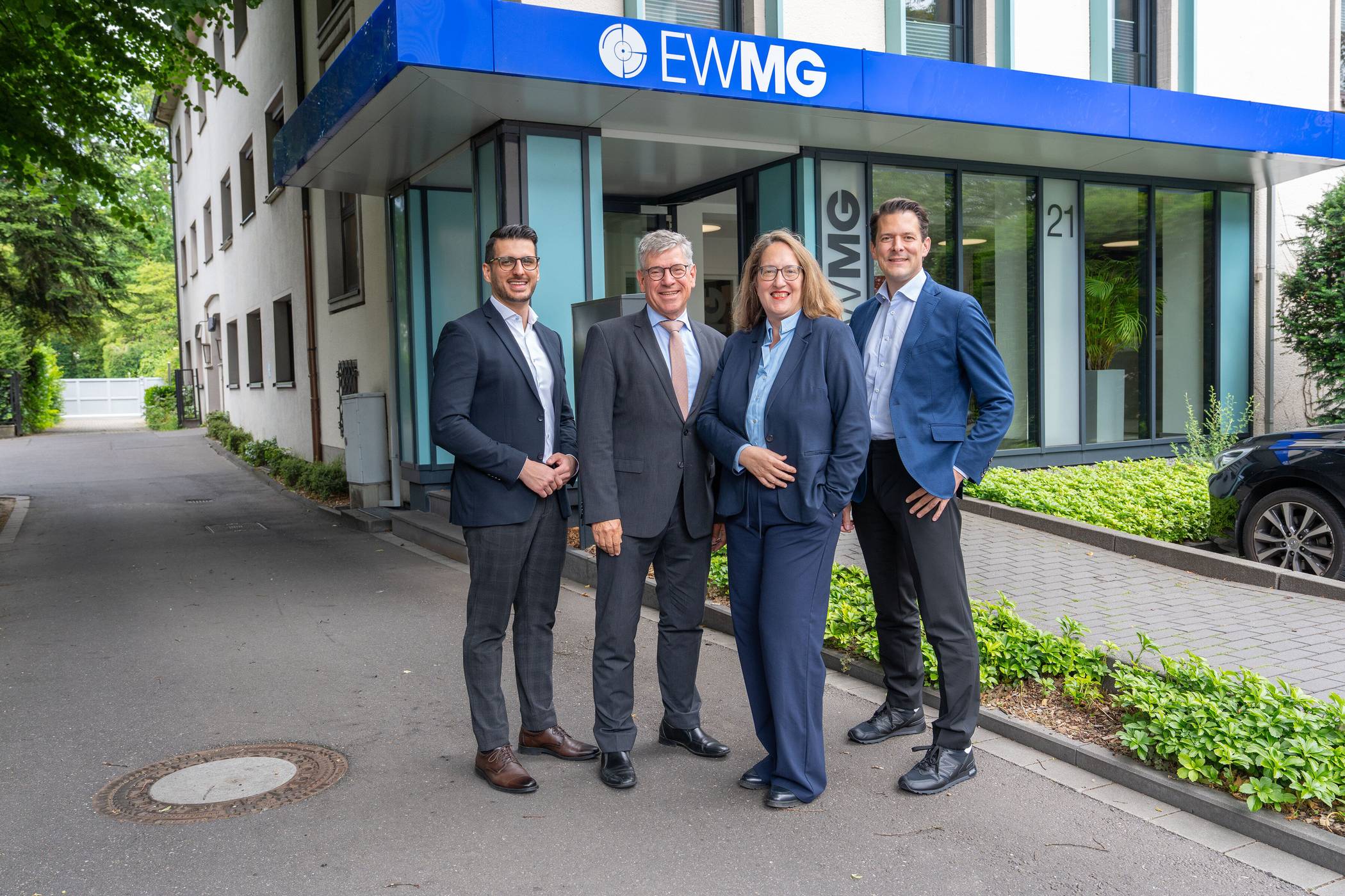 Die Führungsriege der EWMG (v.l.): Aufsichtsratsvorsitzender Janann Safi und die Geschäftsführung Dr. Ulrich Schückhaus (Vorsitzender), Claudia Schwan-Schmitz und Stefan Anspach.   