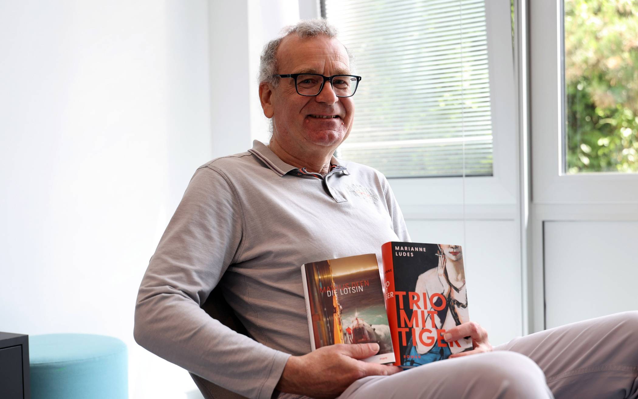 Arno van Rijn, Mitarbeiter der Zentralbibliothek, organisiert seit vielen Jahren als Projektleiter den Mönchengladbacher Teil des Literarischen Sommers.