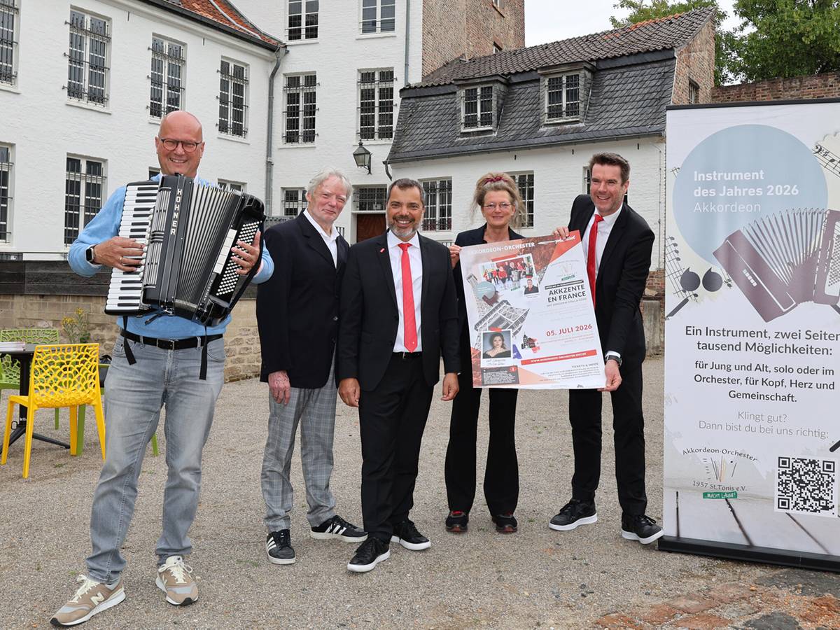 Akkordeon-Konzert im Schlosshof