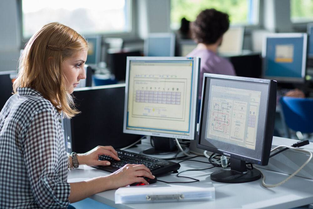  Bis zum 17. Juli können Arbeitnehmer:innen an einer Umfrage der HSNR zum Thema „Arbeitsengagement“ teilnehmen.  