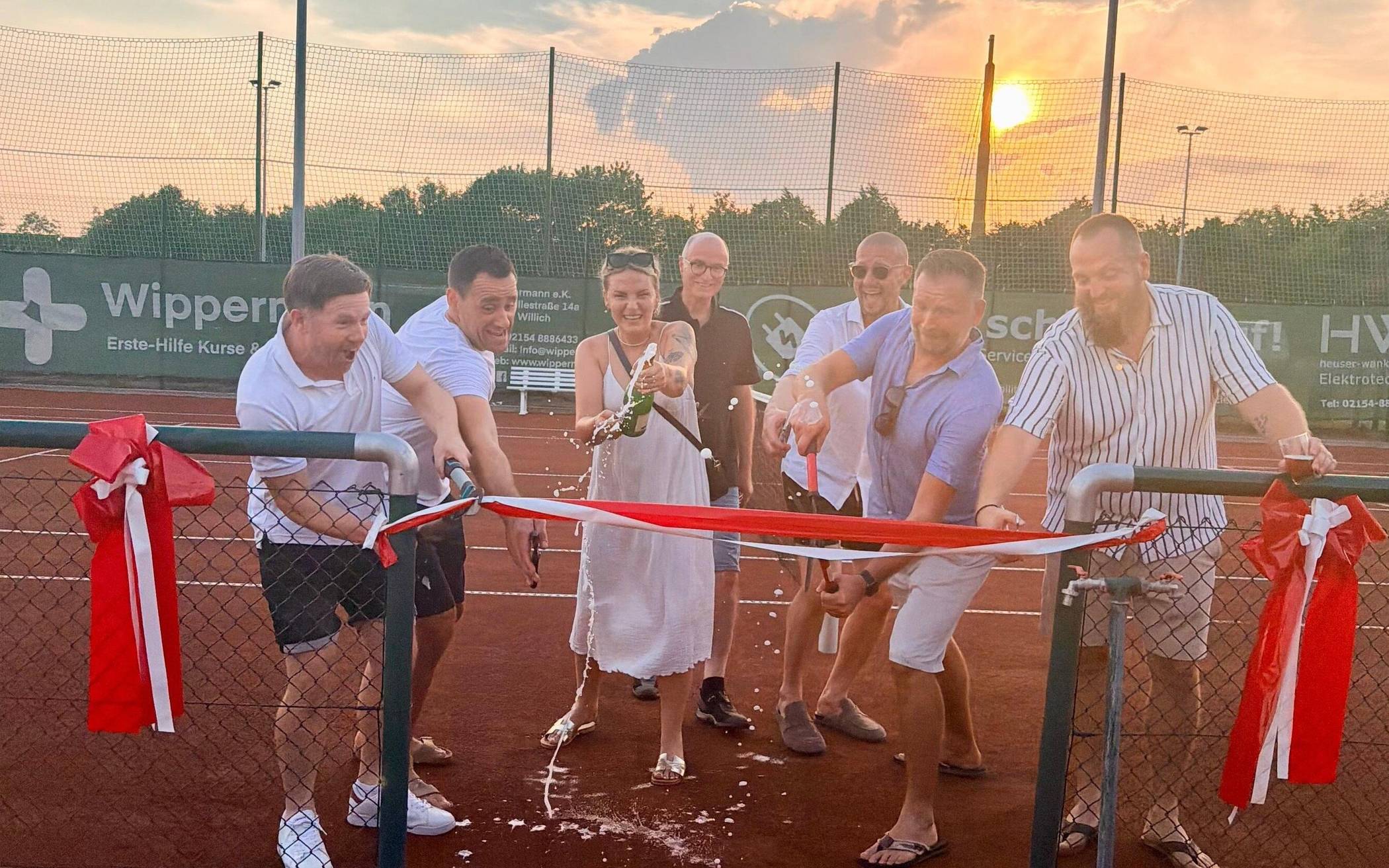 Neuer Tennisplatz bei der TG Willich