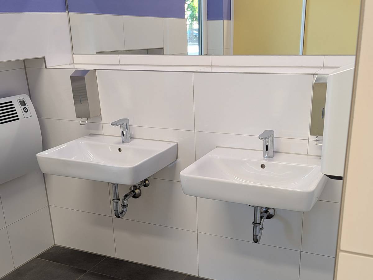Gemeinsam für saubere Schultoiletten