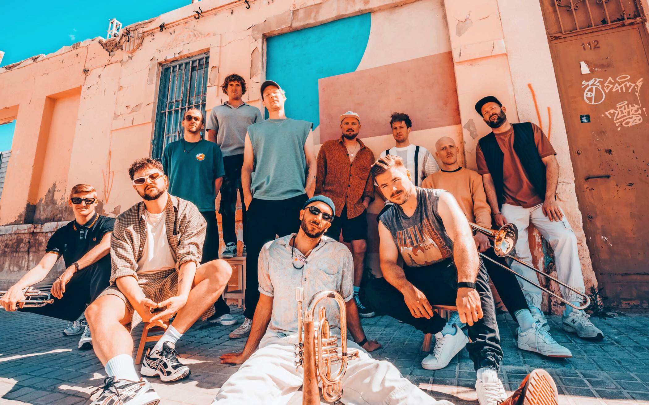 Die Brass-Band „Querbeat" kommt nach Viersen. 