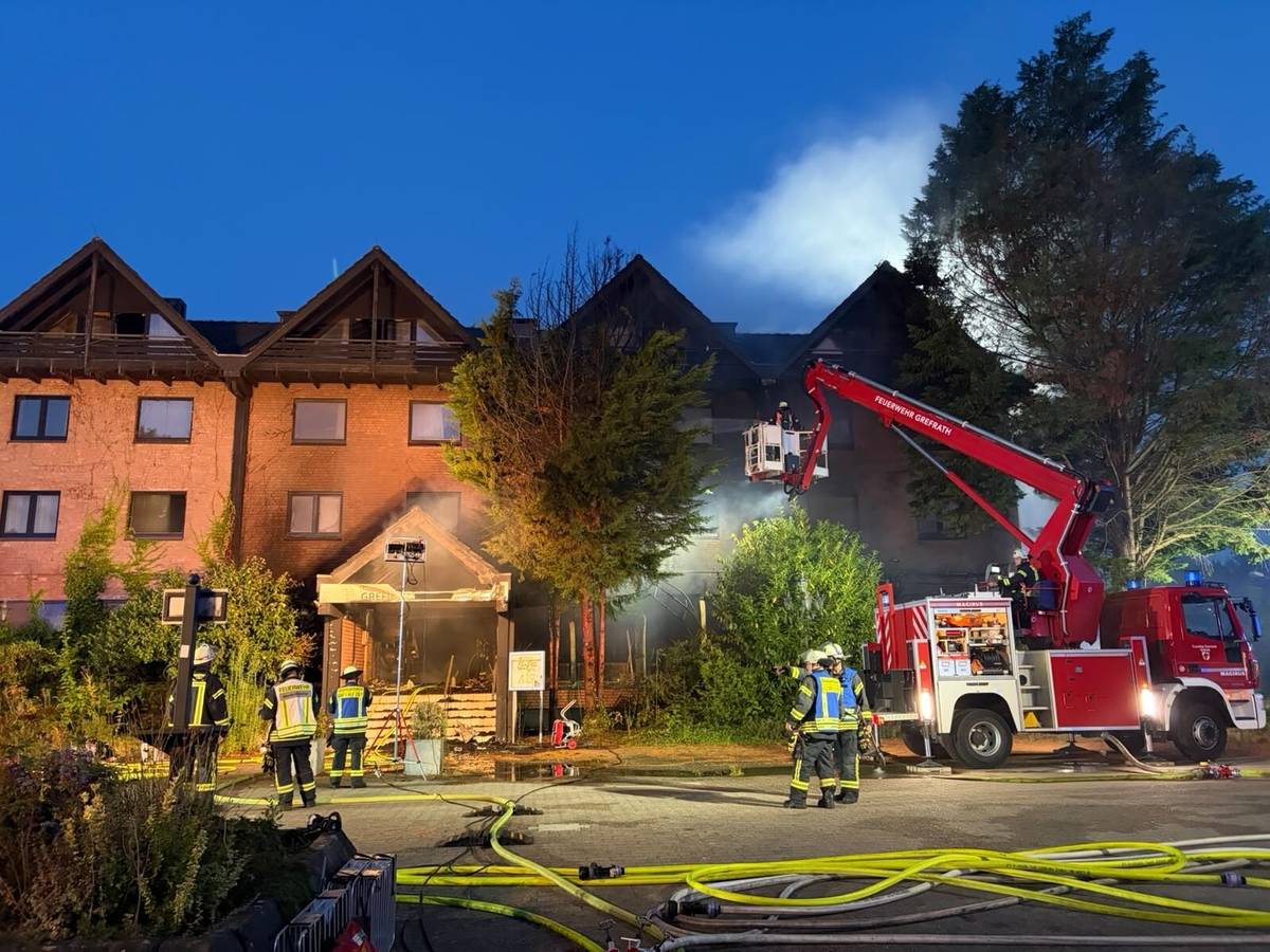 Polizei schließt Brandstiftung nicht aus