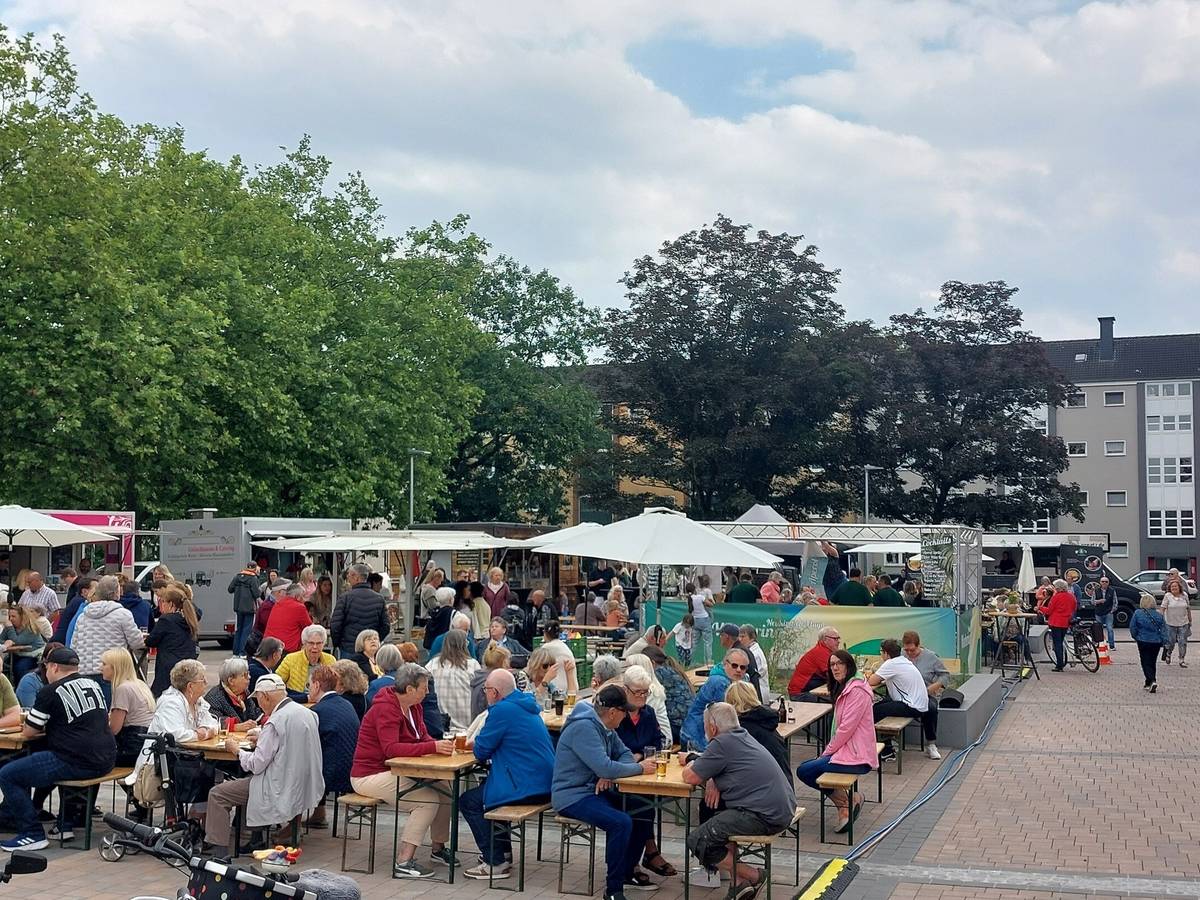 Sommermarkt am Grafschafter Platz 