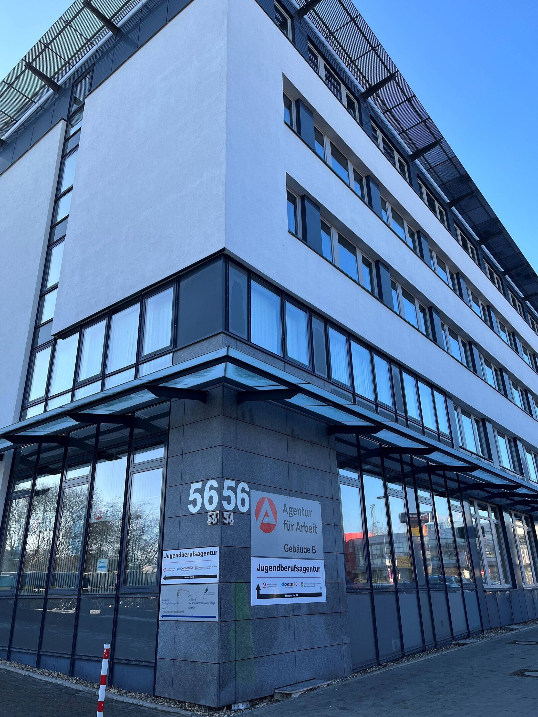  Die Agentur für Arbeit hat die aktuellen Arbeitslosenzahlen und -entwicklungen vorgestellt. 