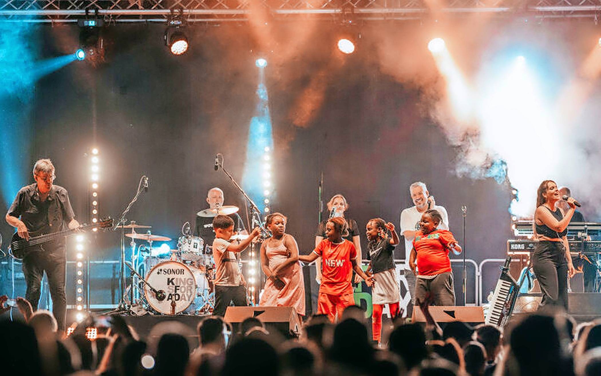 Vom 14. bis 16. August ist wieder EineStadt-Fest. Dank Partner und Sponsoren wie der Sparkasse MG, NEW, Handelshof und Thielemann Group konnte wieder ein großes Fest bei kostenfreiem Eintritt organisiert werden. 