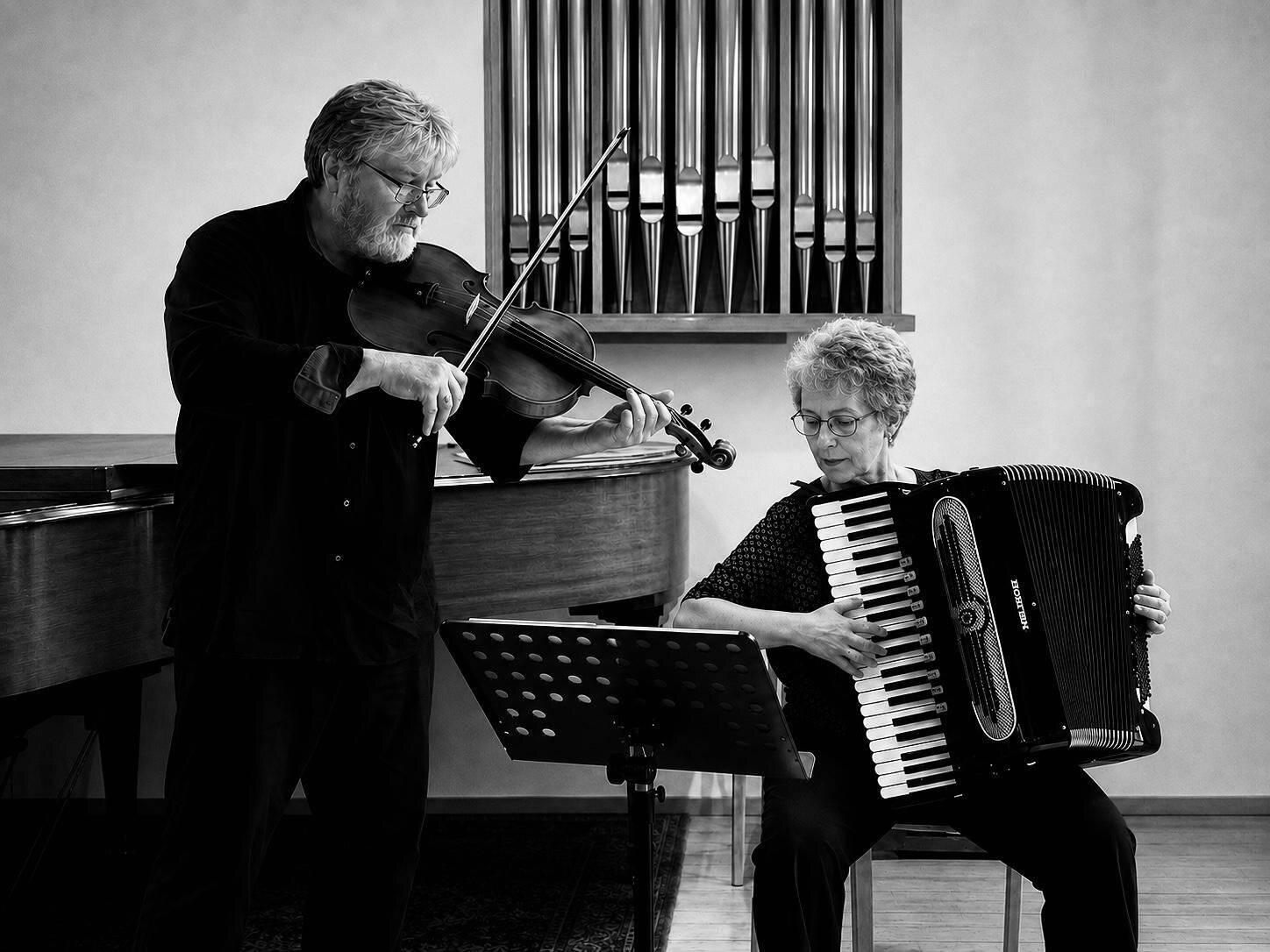   „Erdenklang und Himmelston“ mit Gerhard Dierig und Beate Tuisel  
