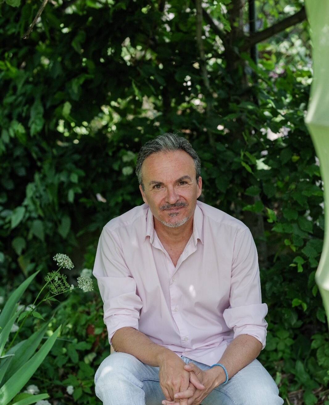 Bestsellerautor Andreas Izquierdo ist am 10. September mit seinem neuen Krimi bei Korschenbroich liest e.V. zu Gast.  
