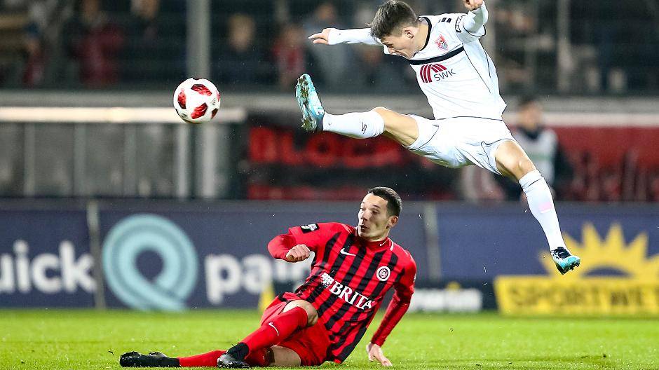 KFC kratzt an der Tabellenspitze