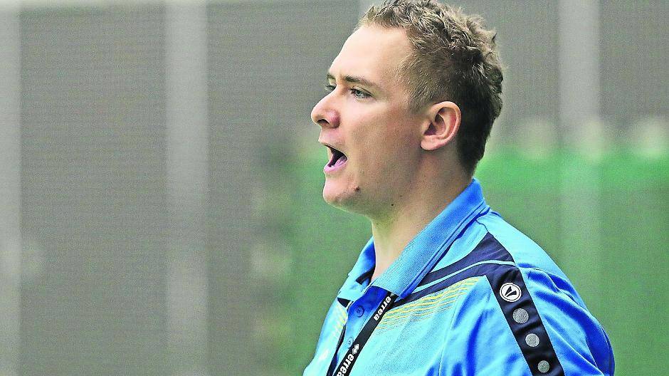 Alex Tesch feierte gegen Rheinbach sein Comeback, stabilisierte die Abwehr und warf auch noch drei Tore.