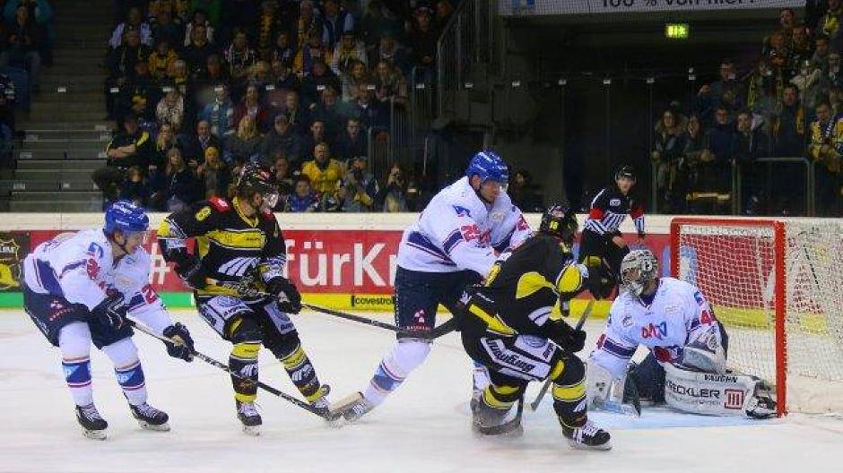 Pinguine nutzen ihre Chancen