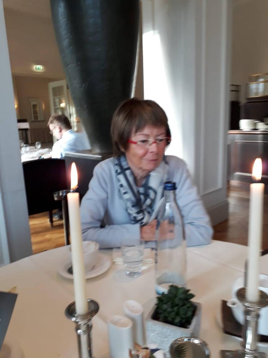 Polizei sucht vermisste Moerserin