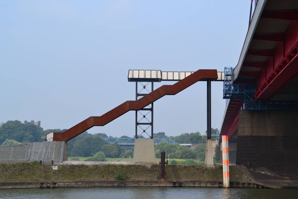 Die Aussichtsplattform kann betreten werden, die „Haniel-Treppe“ weiterhin nicht.