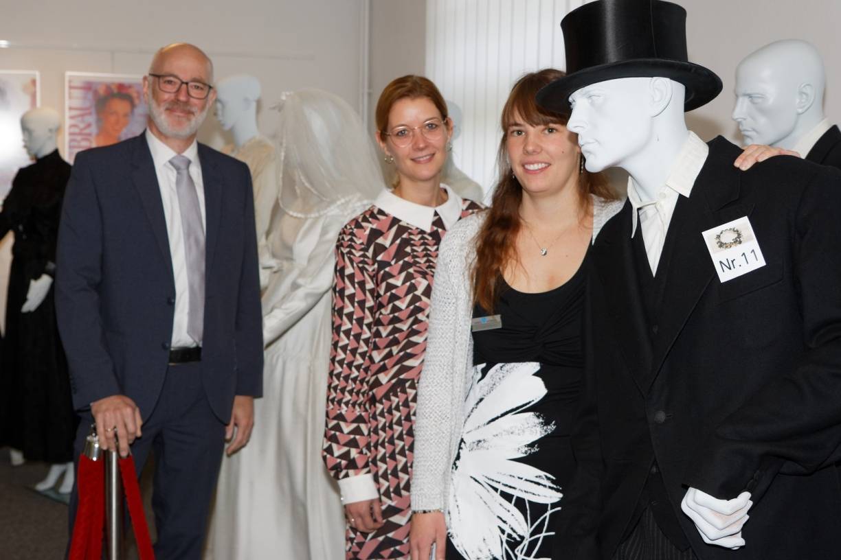 Drum prüfe, wer sich ewig bindet