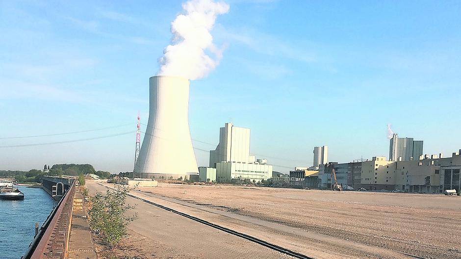  Viel Platz für neue Unternehmen: logport VI auf dem Gelände der ehemaligen Papierfabrik. 