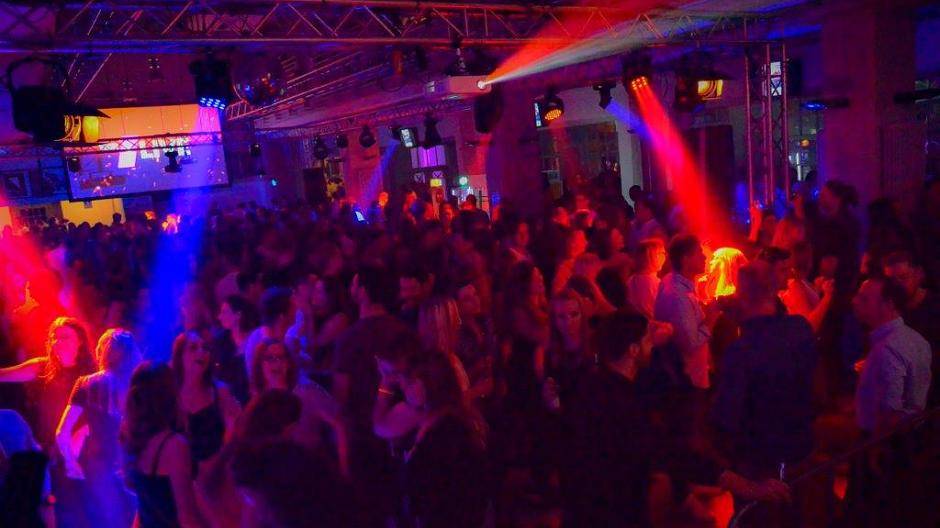 Partynacht auf der Rennbahn