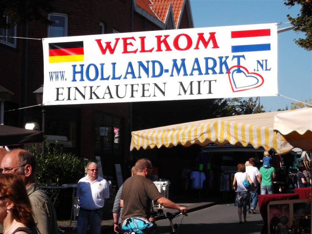  Urlaubsfeeling gepaart mit typischem Wochenmarktflair: Der Hollandmarkt tourt seit 25 Jahren durch Deutschland, zum fünften Mal macht er in Homberg Halt. 