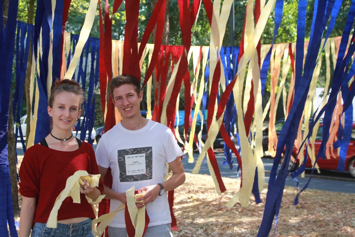 Grenzen überschreiten