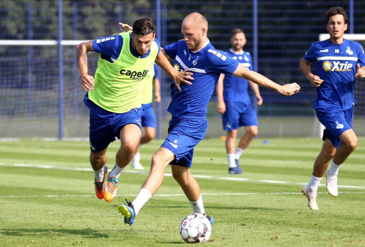 Arbeit, Kampf, Zusammenhalt