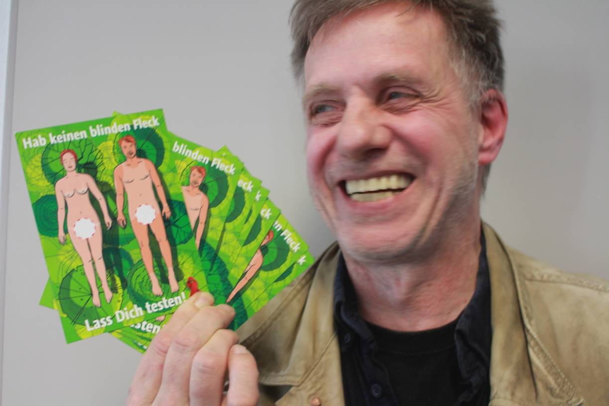 Aids-Info im Postkartenformat